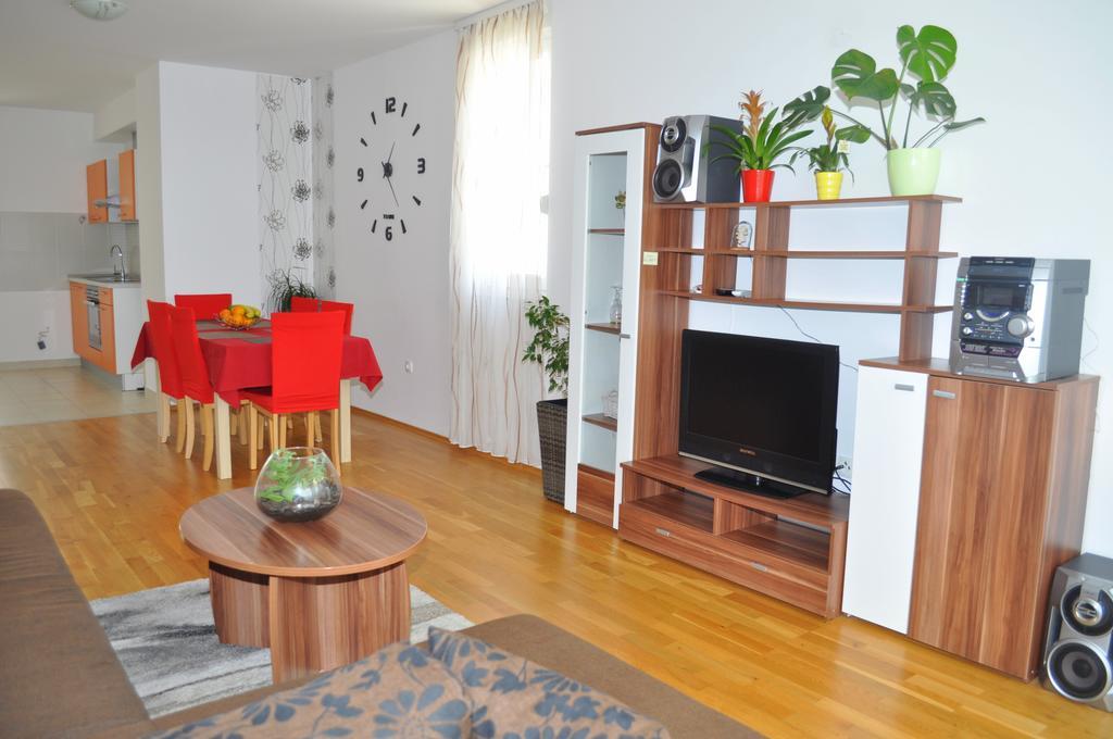 Apartment Kristijan Makarska Esterno foto